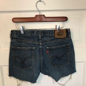 VINTAGE 514 LEVI’S SHORTS!!